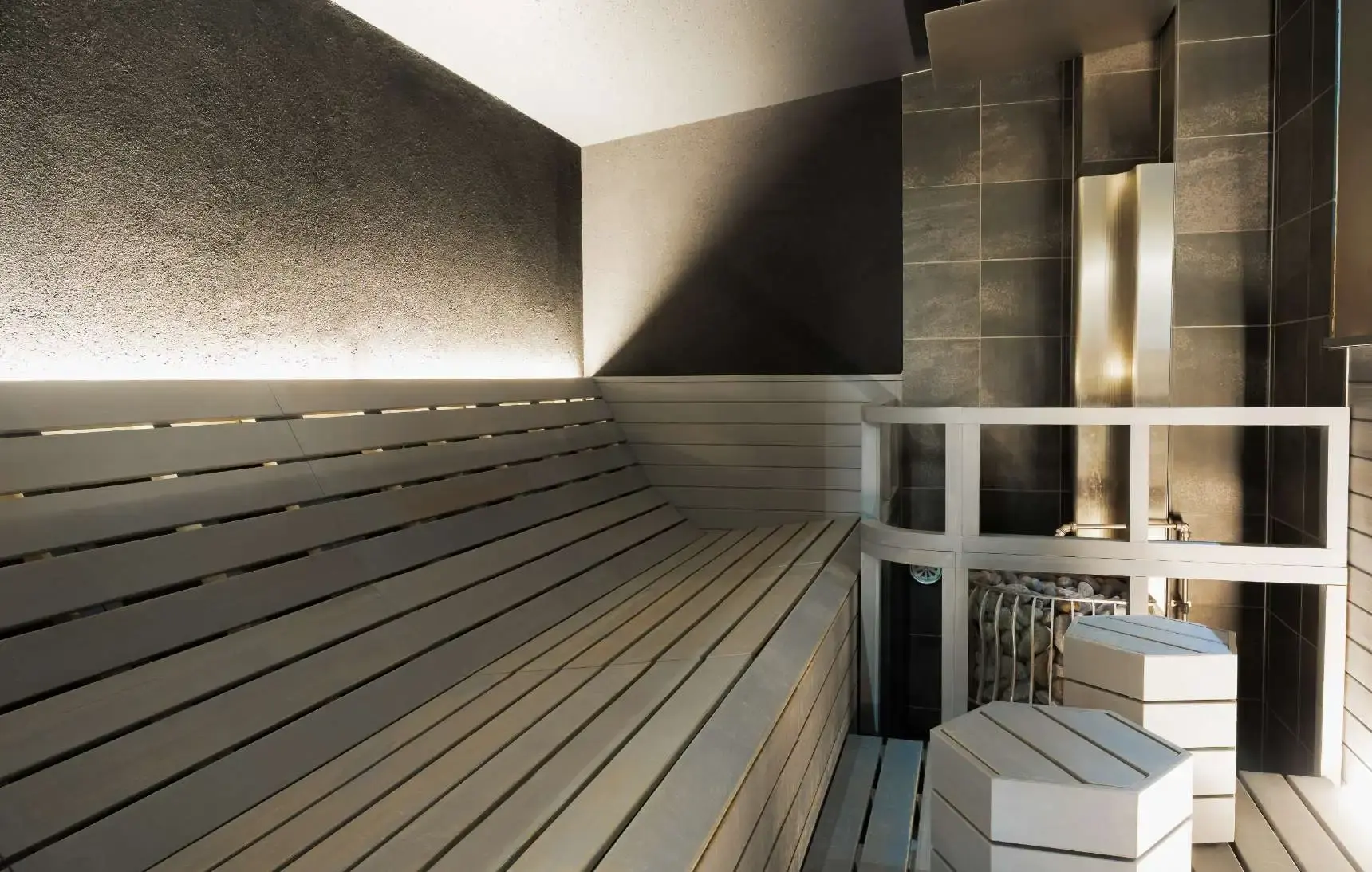 Water Surface sauna 1