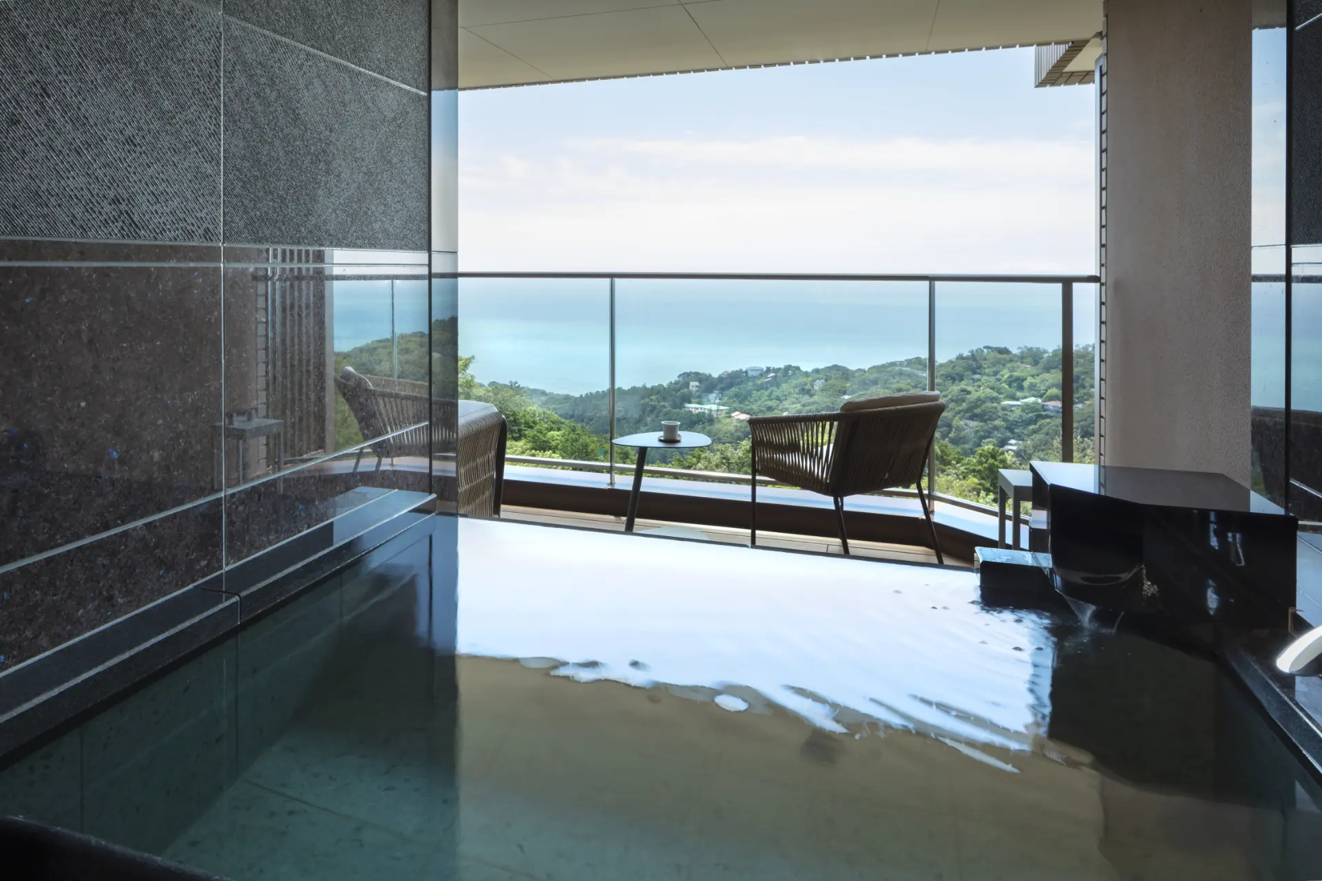 In-Room Open-Air Bath