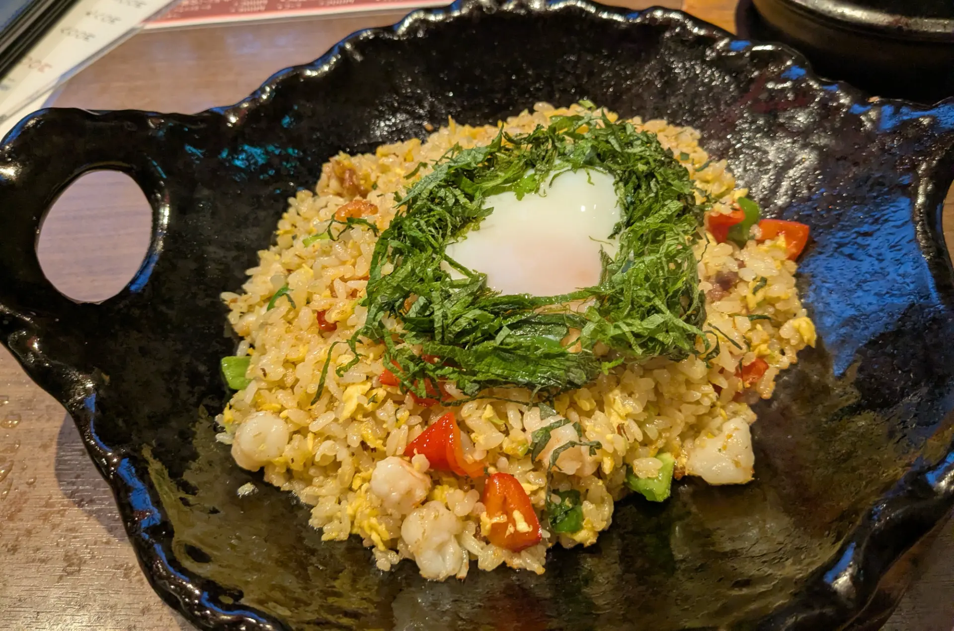 Cơm chiên hải sản tại nhà hàng Trung Hoa Fan Fan ở ga Shin-Osaka