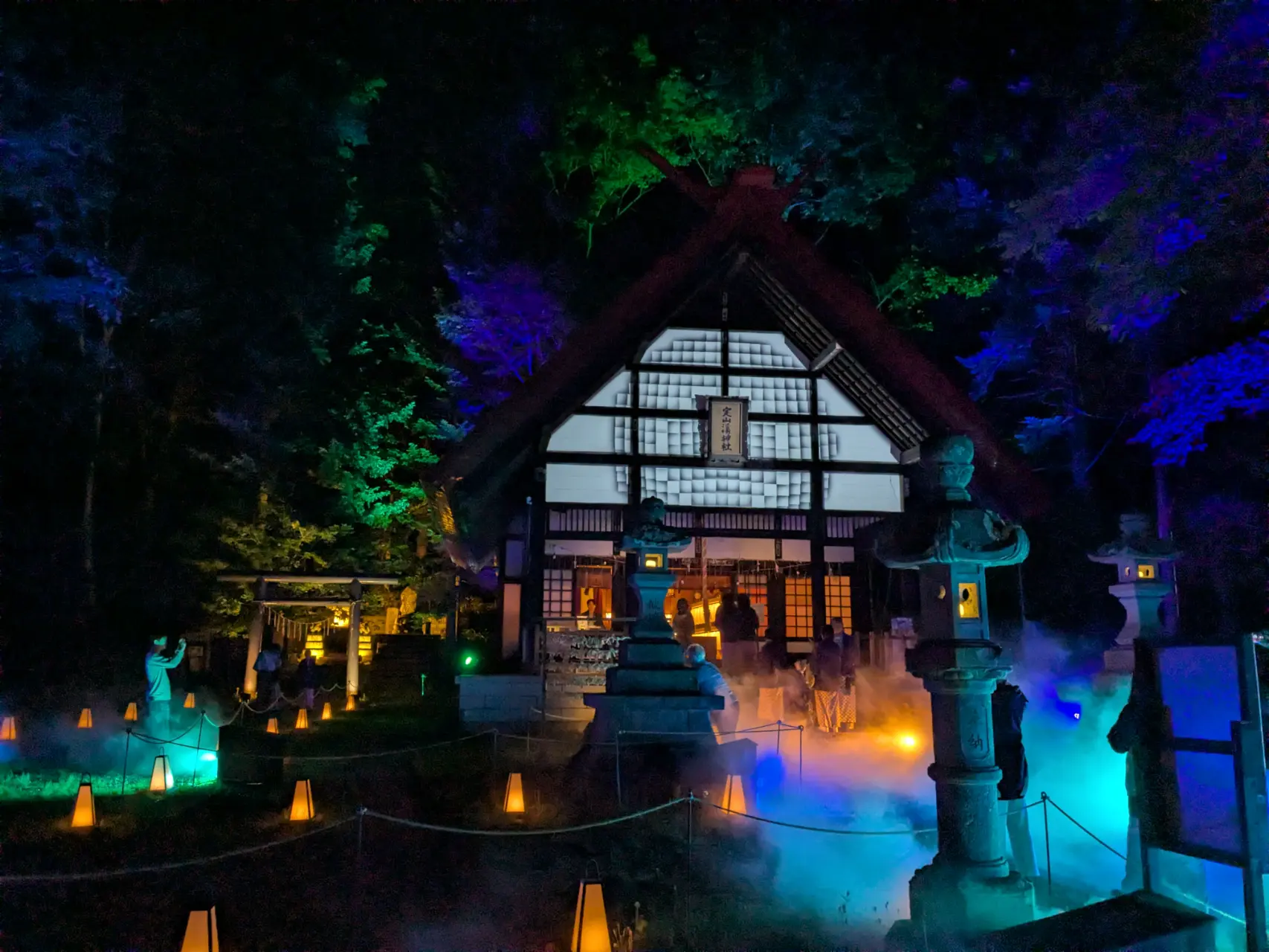 定山溪神社的燈光秀