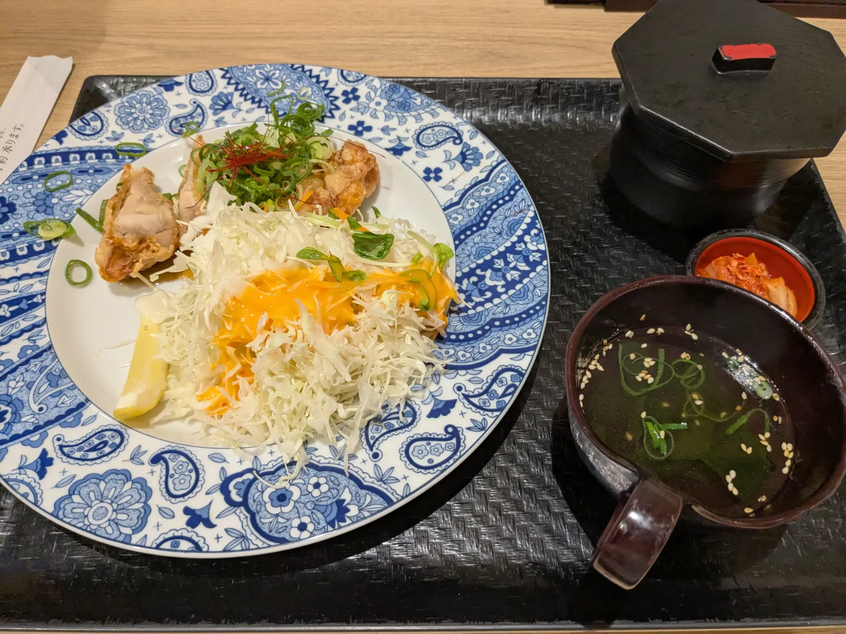 Yurinchi set meal (crispy fried chicken)