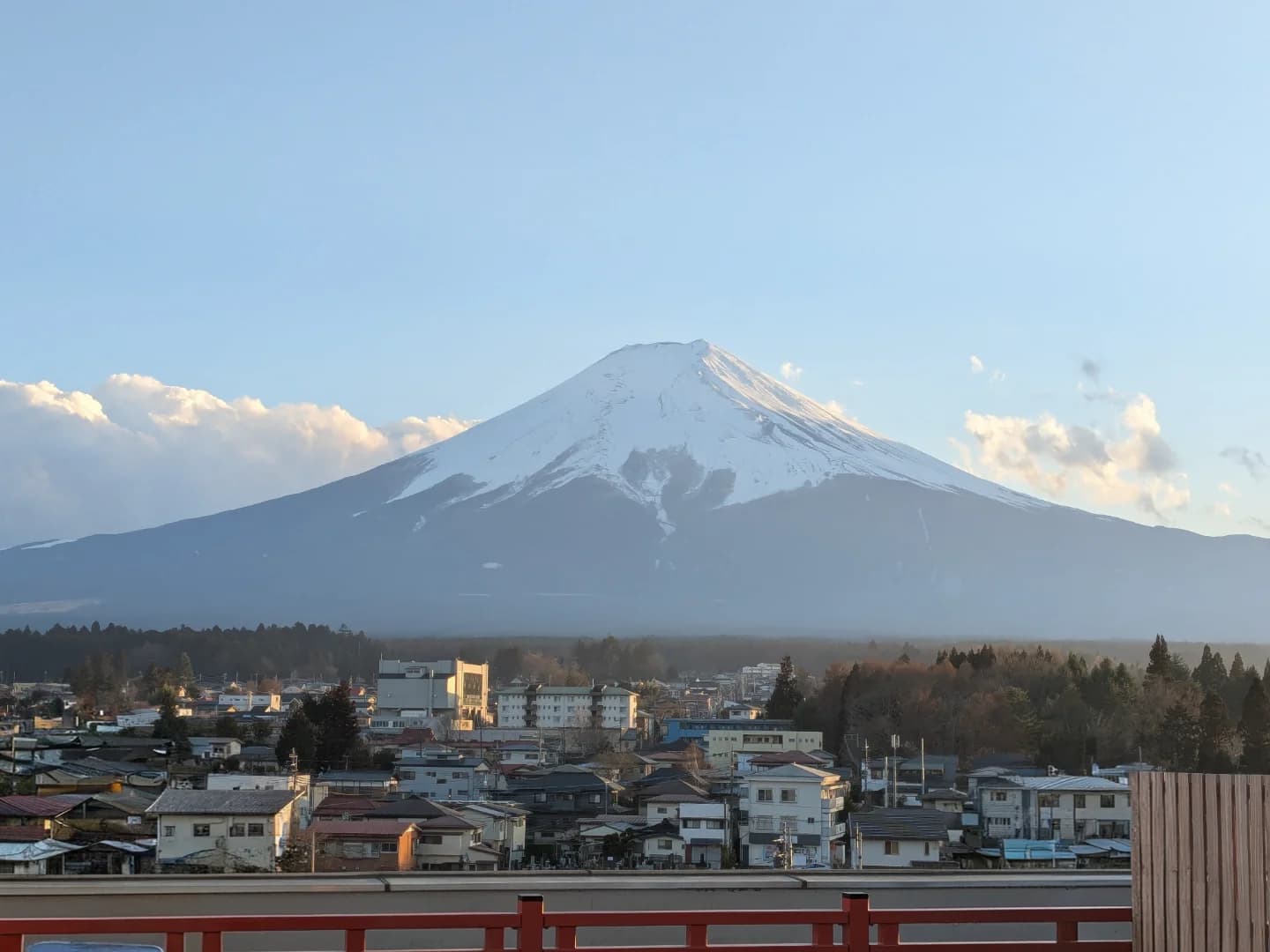Quang cảnh tuyệt đẹp từ đài quan sát Ga Núi Phú Sĩ (Fujisan Station)