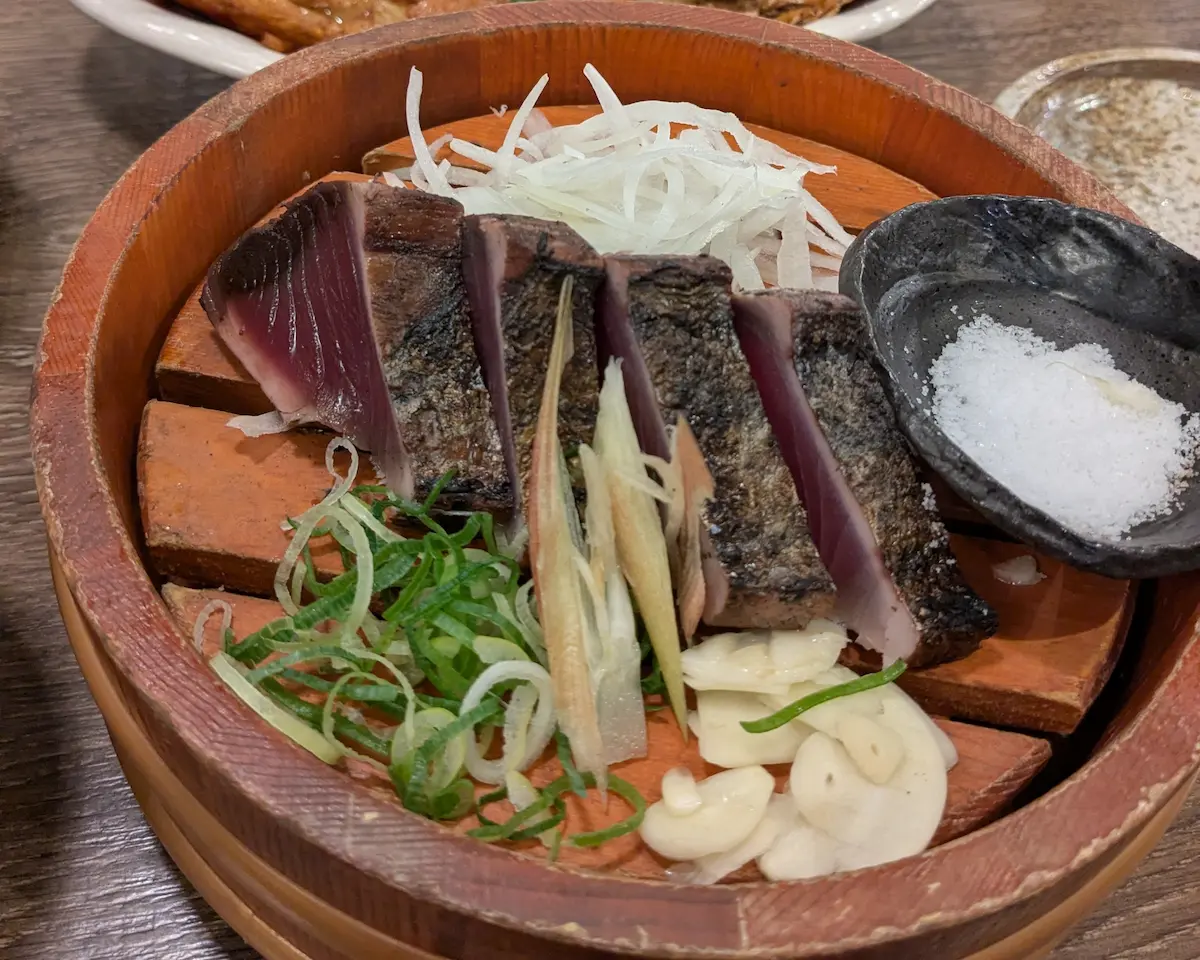 Tataki de bonito que probé en el AEON Mall cercano