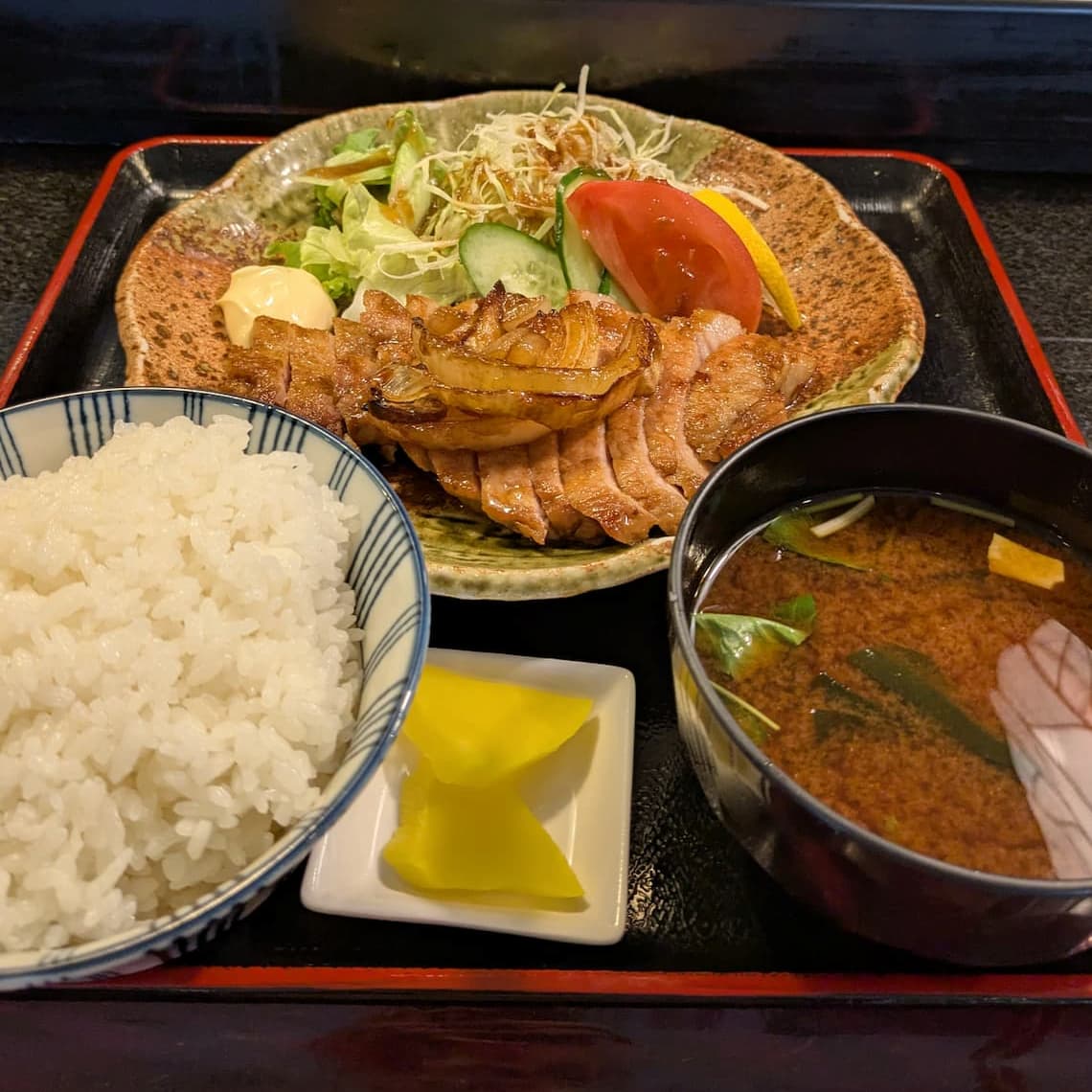 Exquisite "Pork Loin Ginger Set Meal"